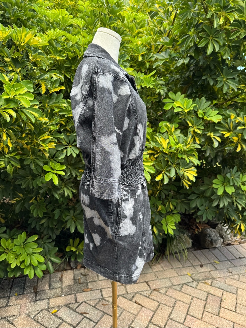 Retrofète Black and White Acid-Wash Denim Mini Dress - Picture 9 of 13